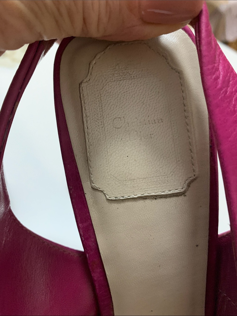 Sandals - Picture 11 of 11